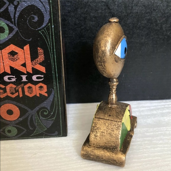 Wizarding Trunk Exclusive Harry Potter Magic Detector Prop Replica - Picture 3 of 6